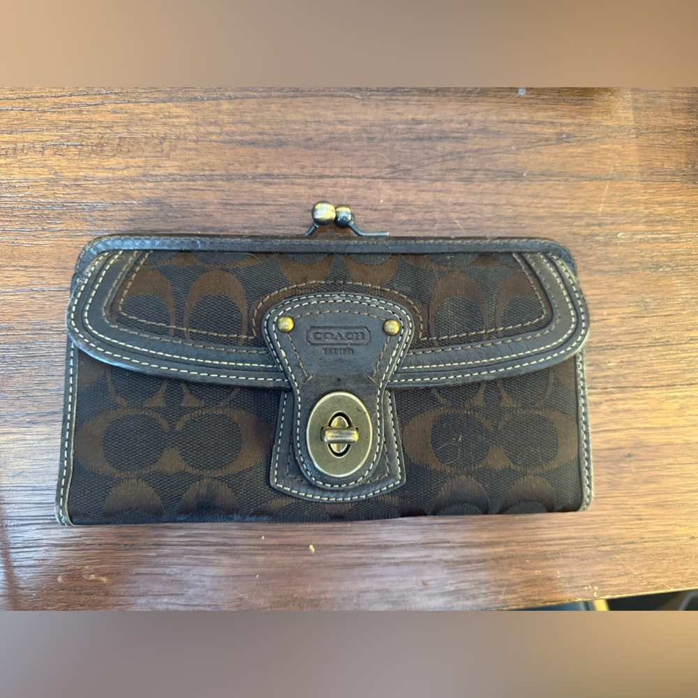 Coach Signature Black and Brown Clutch vintage